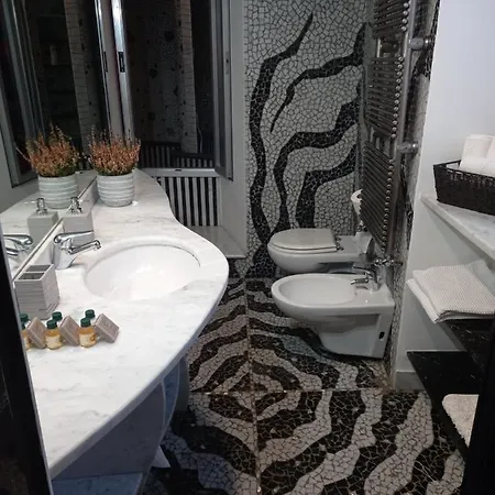 アパート San Carlo House ナポリ